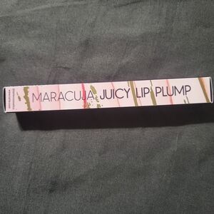 Maracuja Juicy Lip Plump - Vanilla Cupcake